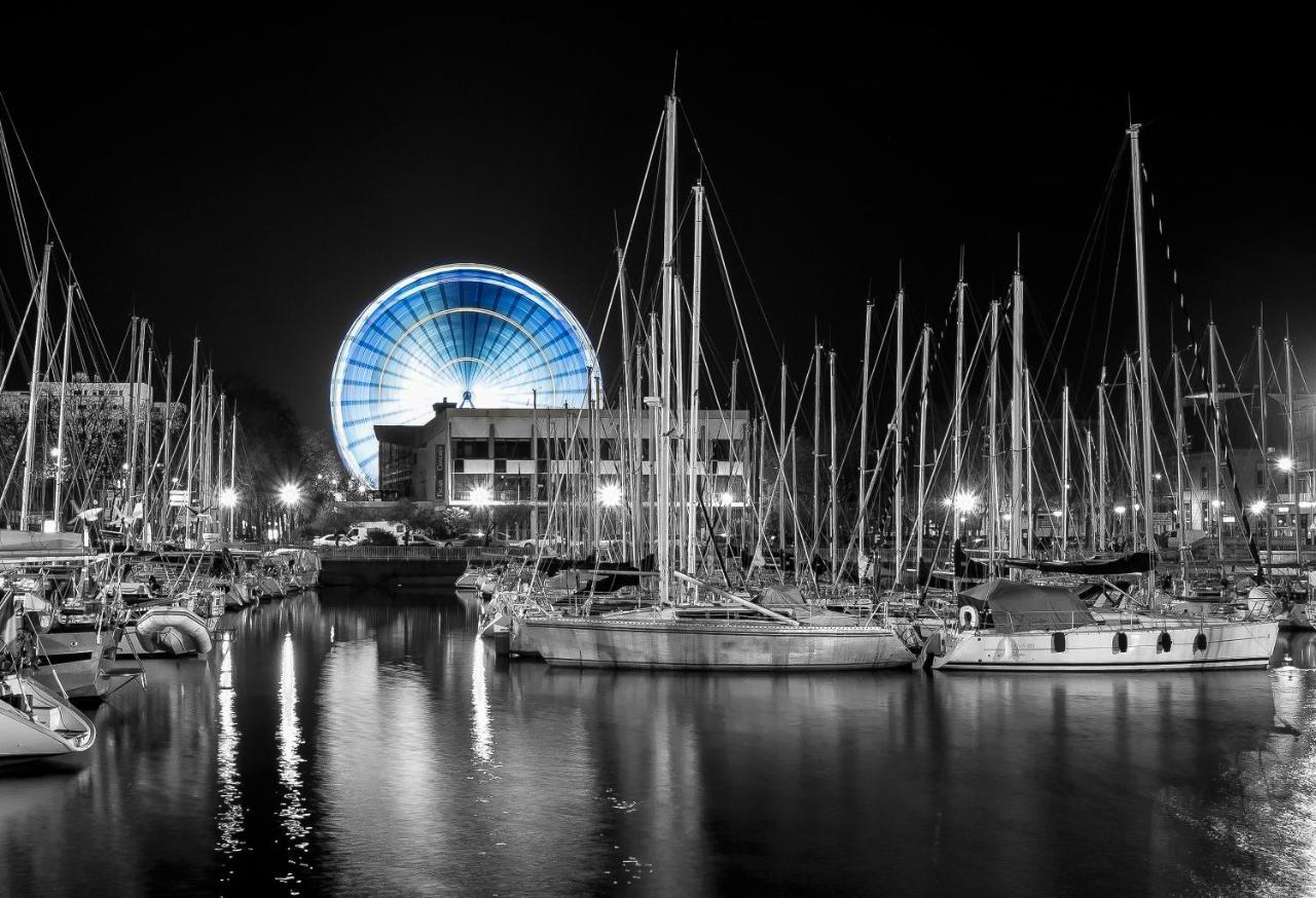 Residence Duguay - Centre Ville - Porte B - Appartements Tout Confort - Neuf - Nouveau Lorient Exterior photo